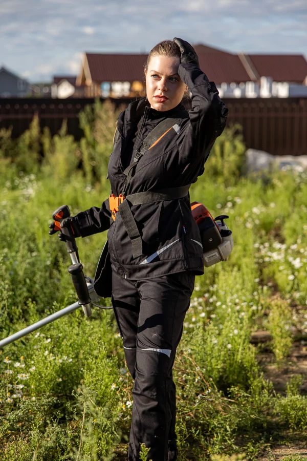 Женские летние брюки Brodeks KS 328, черный